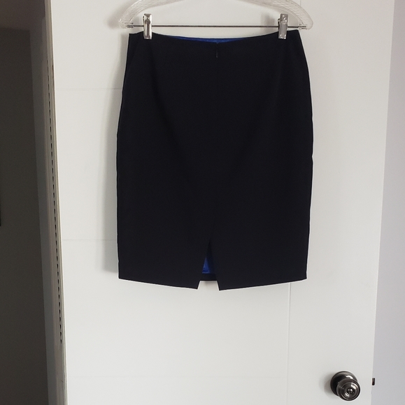 Black Tahari Skirt - Picture 4 of 4